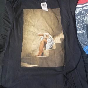 Ariana grande shirt